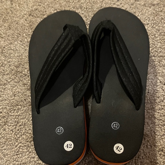 Colorful Platform Flip Flops - Picture 4 of 4